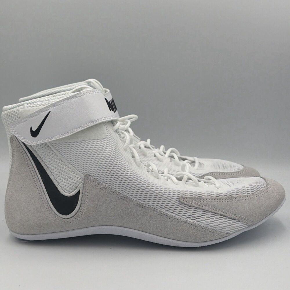 Nike Speedsweep 8 Photon Dust Black HF9132-100 New Men’s Size 9.5